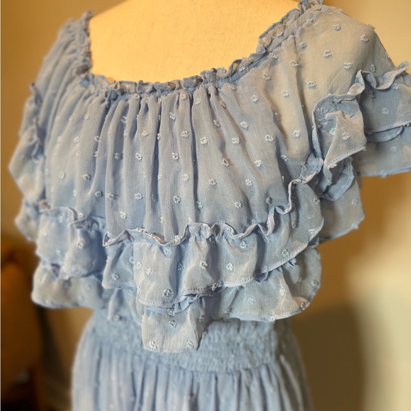 Blu Ivy Ruffle Hem Off Shoulder Dress - Picture 9 of 11